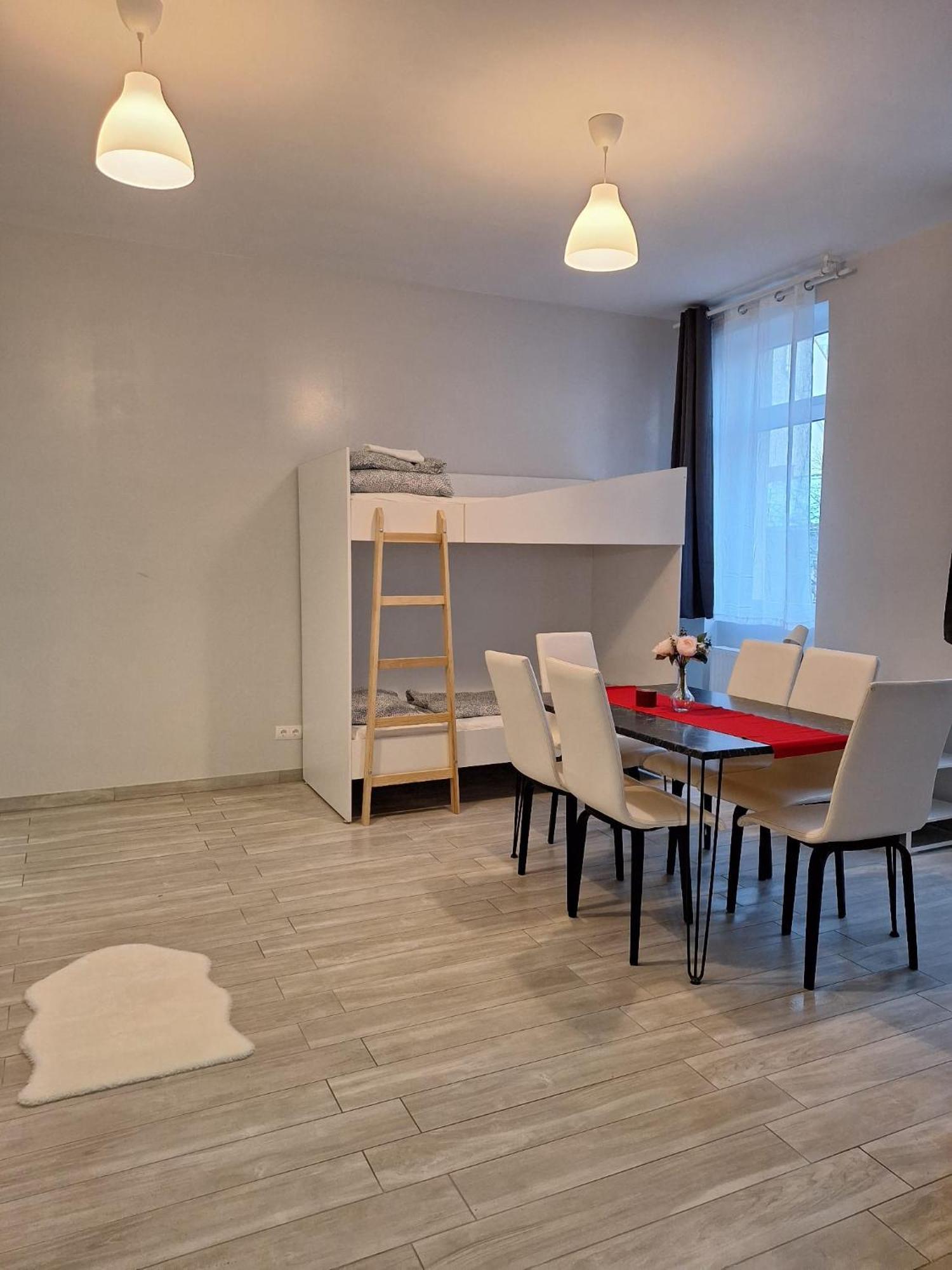 Betariel'com Donau Zentrum Apartment Vienna